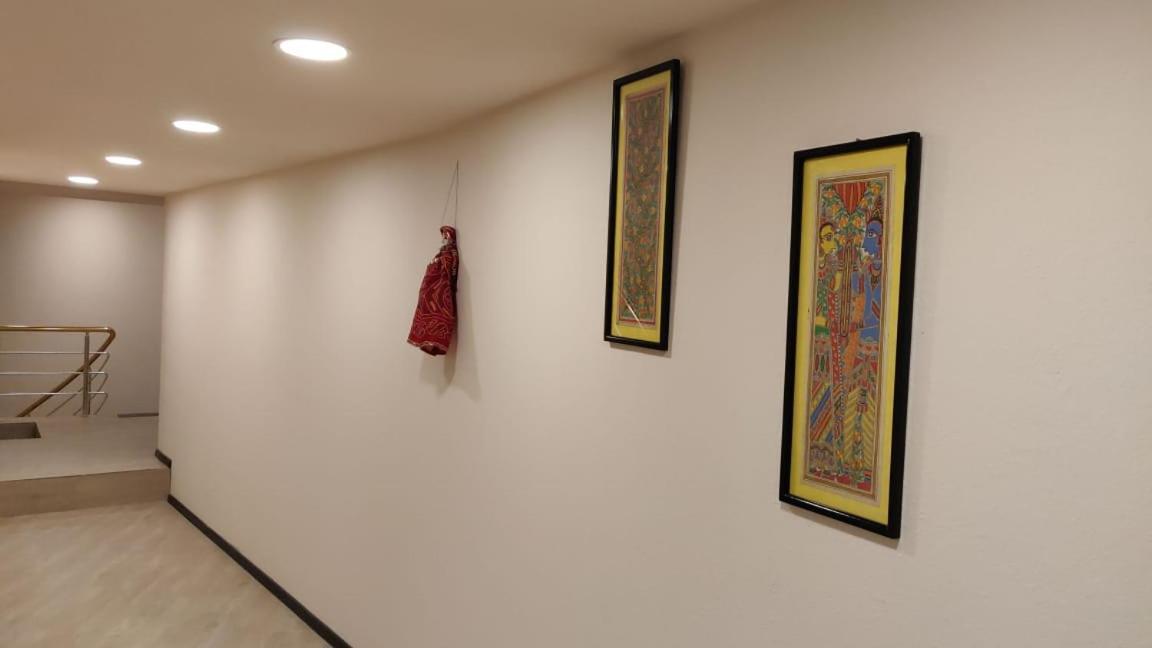 Shree Gopal Gayatri Lok Hotel Yerevan Luaran gambar